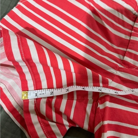 Good used condition Tommy Hilfiger shorts. Sz 6 - Picture 5 of 10